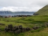 Vasica Gjogv je ena najlepsih in najbolj obiskanih krajev na Ferskih otokih. Pa se puffine ima.